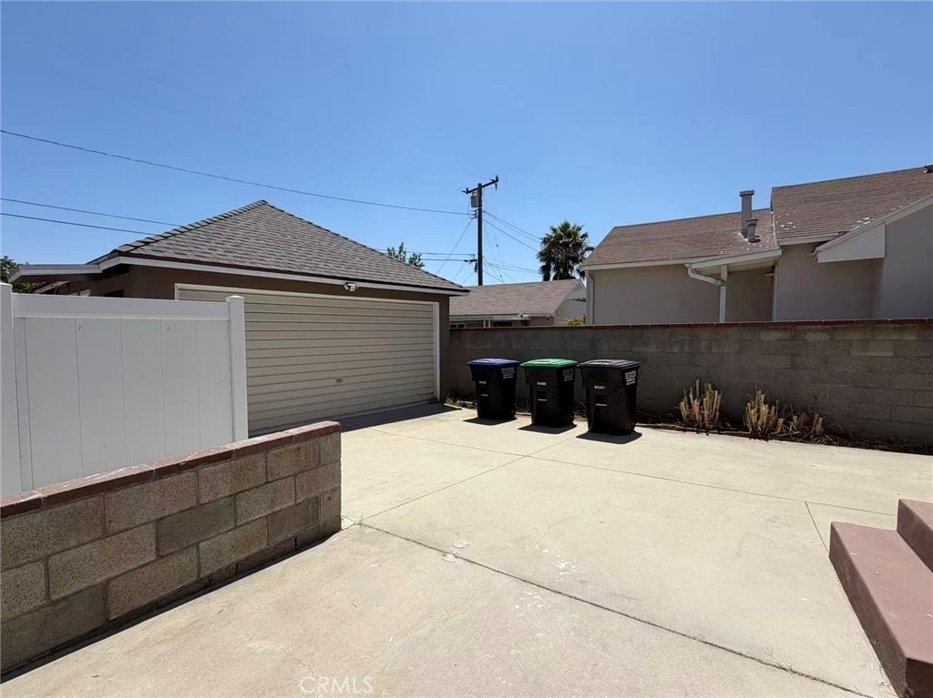 2132 Divine - Photo 15
