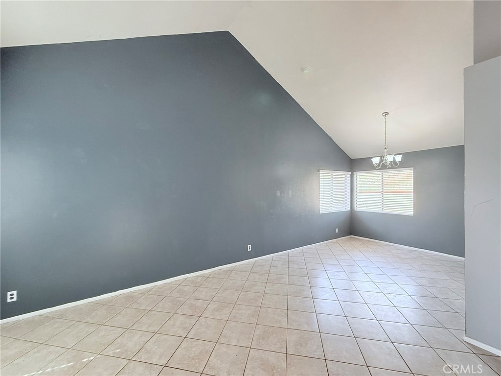 11876 Albion Way - Photo 2