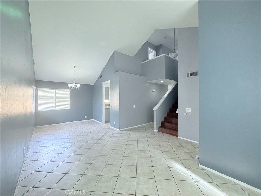 11876 Albion Way - Photo 3