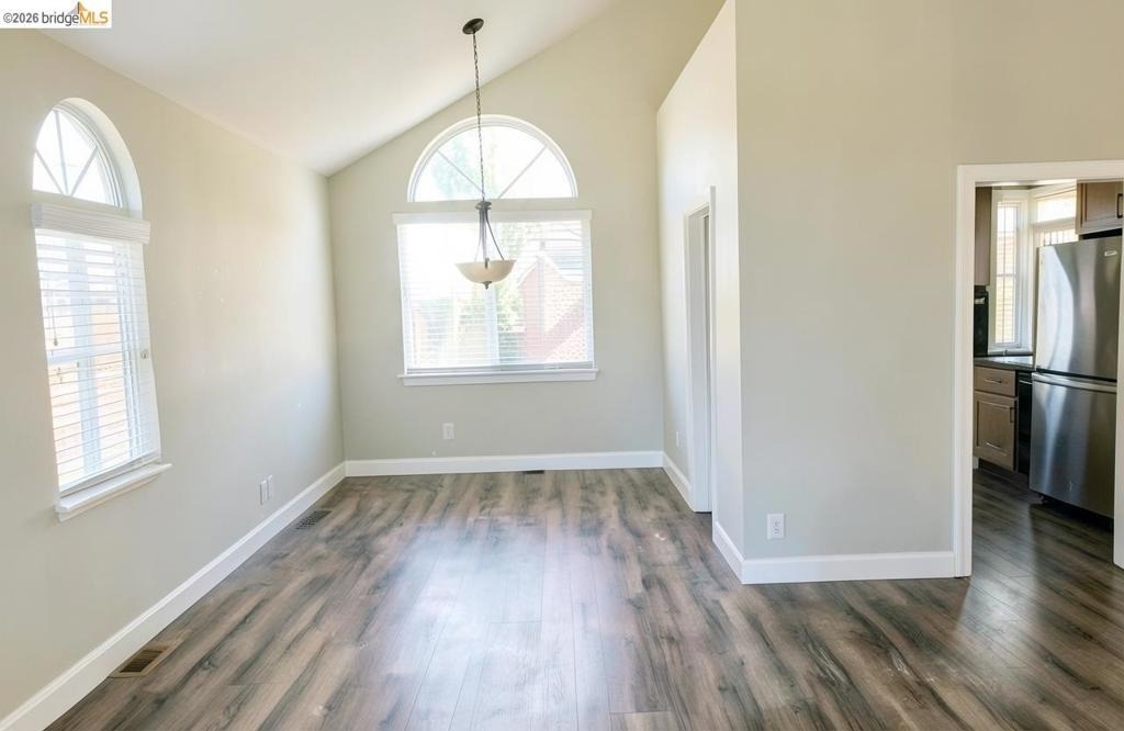 2413 Santa Cruz Ct - Photo 5