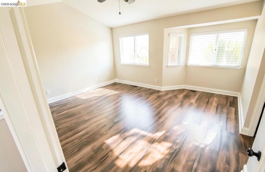 2413 Santa Cruz Ct - Photo 21