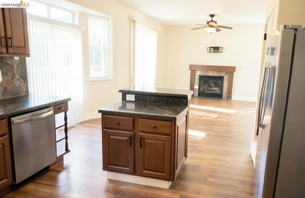 2413 Santa Cruz Ct - Photo 9