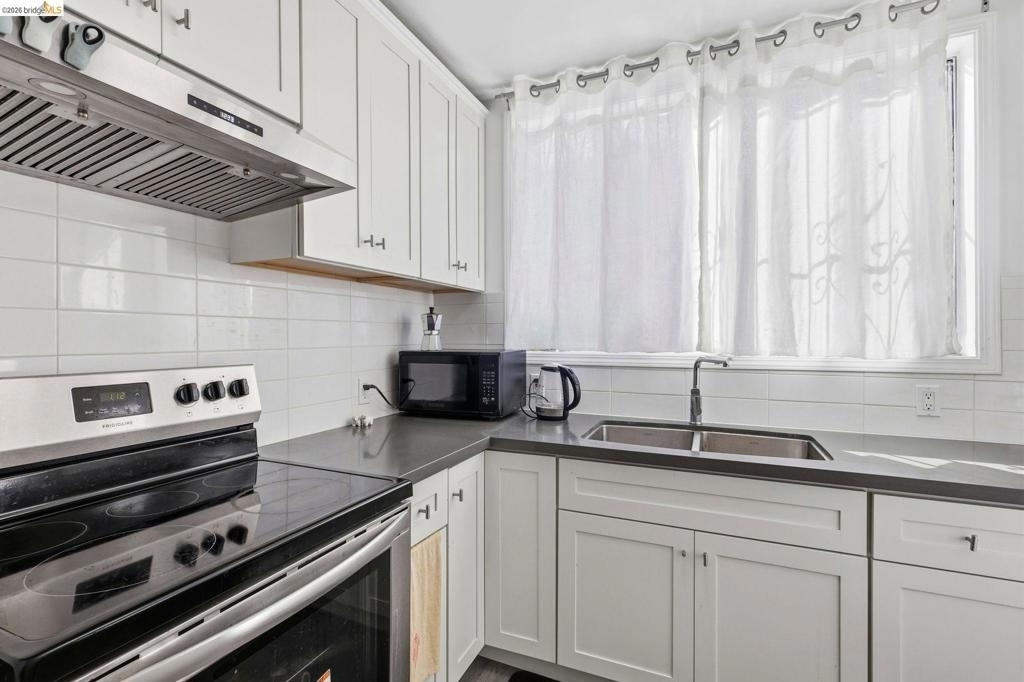 869 Woodside Way - Photo 14