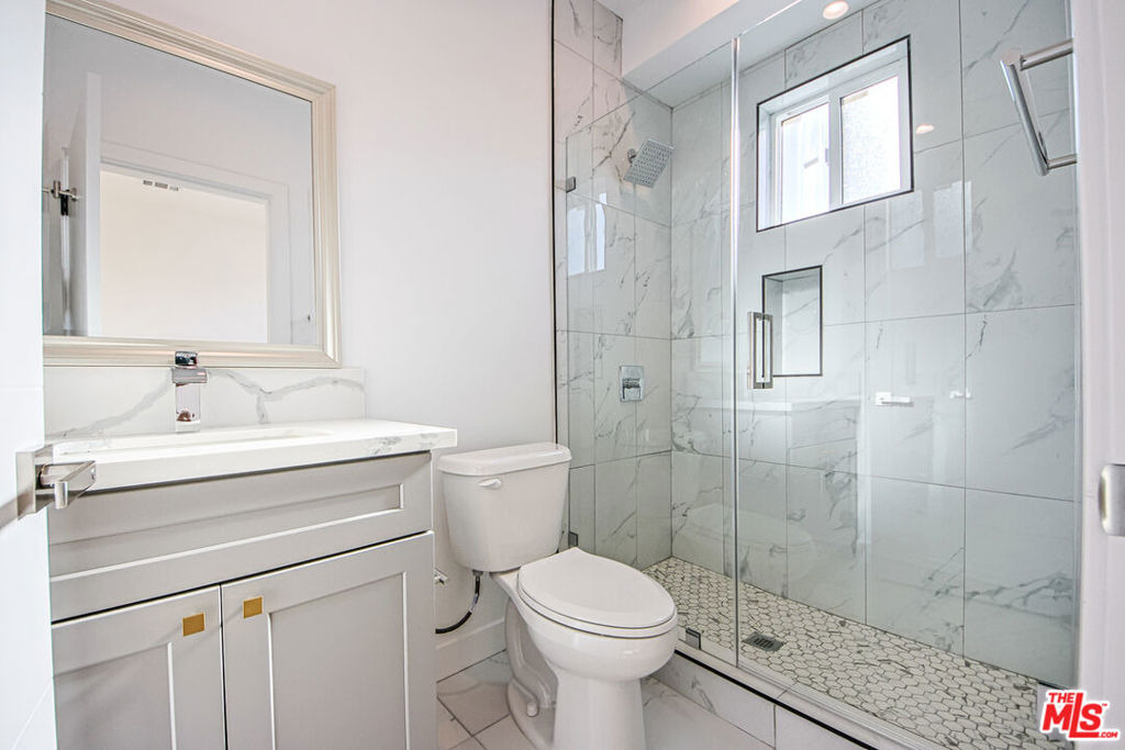 11443 Hatteras Street - Photo 8