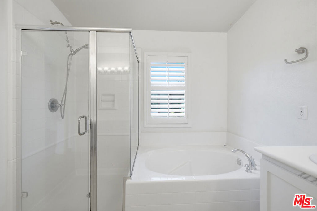 732 Tennis Club Lane - Photo 33
