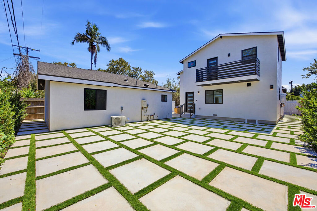 3121 Oakhurst Avenue - Photo 13