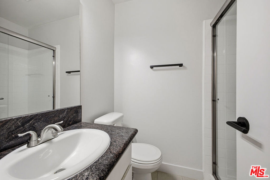 1352 S Carmelina Avenue - Photo 13