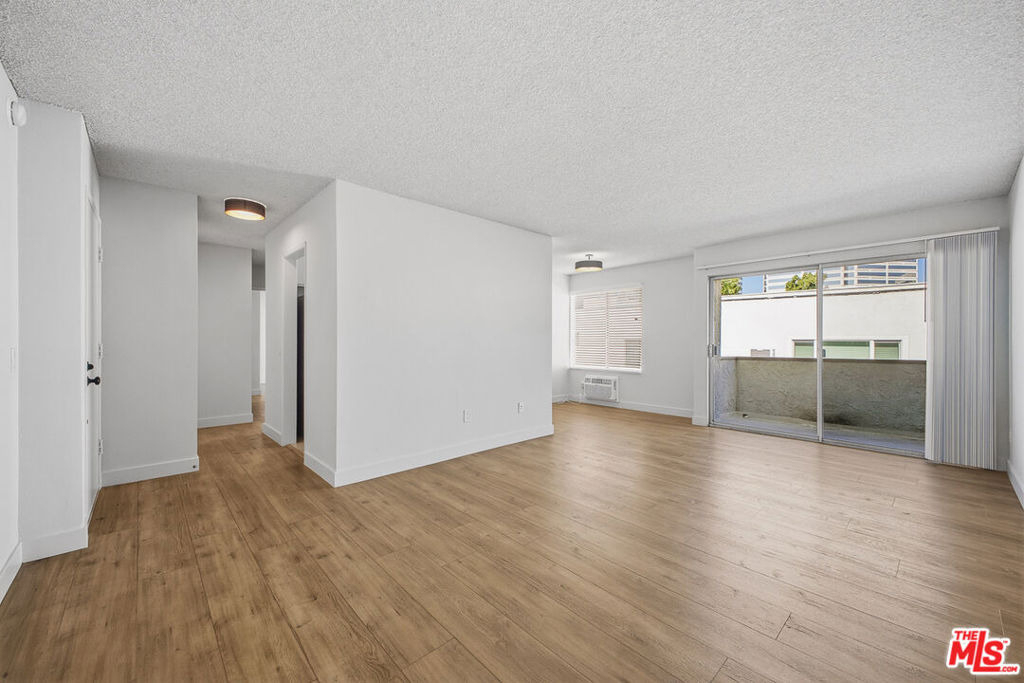 1352 S Carmelina Avenue - Photo 1
