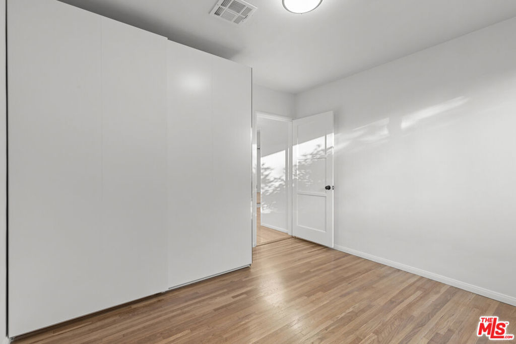 3760 Beethoven Street - Photo 14