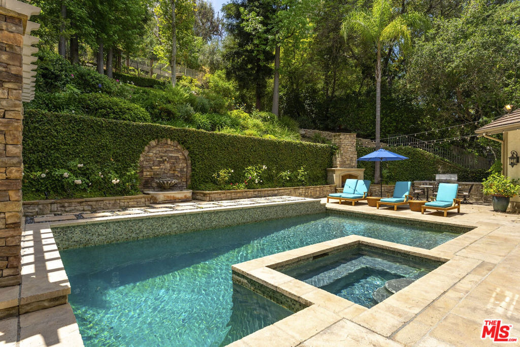15938 Valley Vista Boulevard - Photo 36