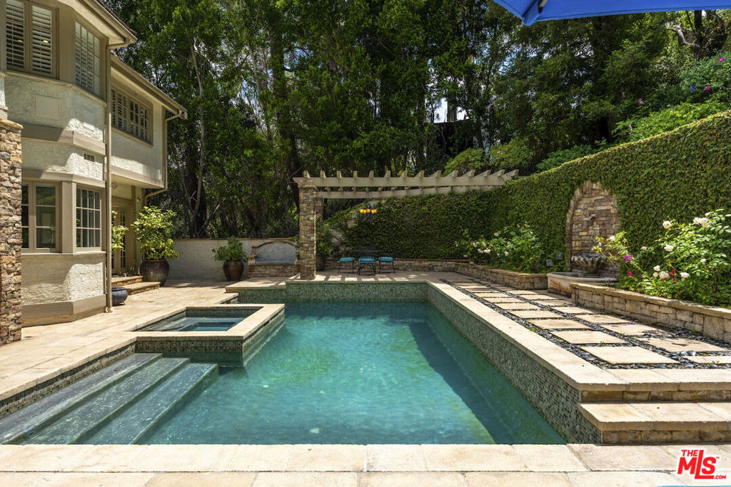 15938 Valley Vista Boulevard - Photo 39