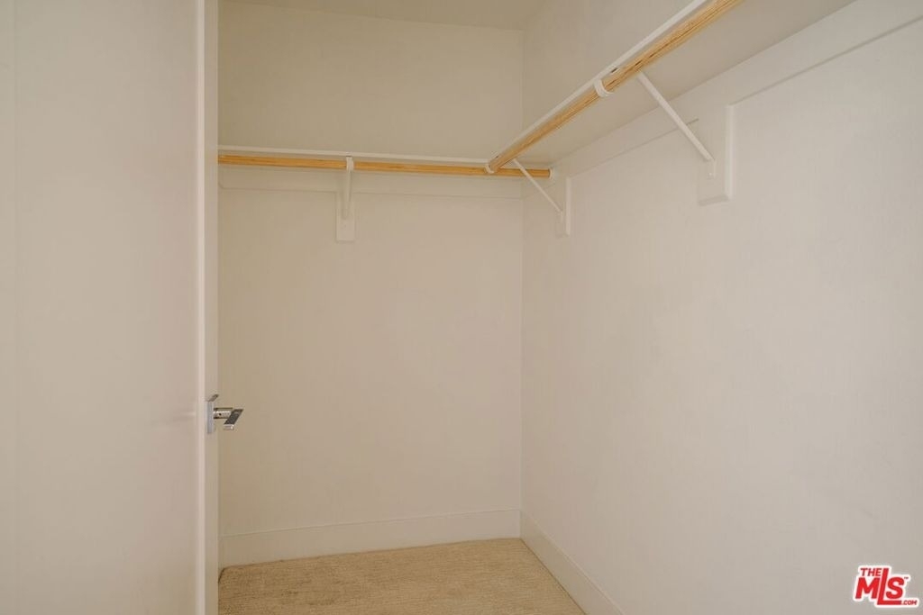 2911 W Exposition Place - Photo 8
