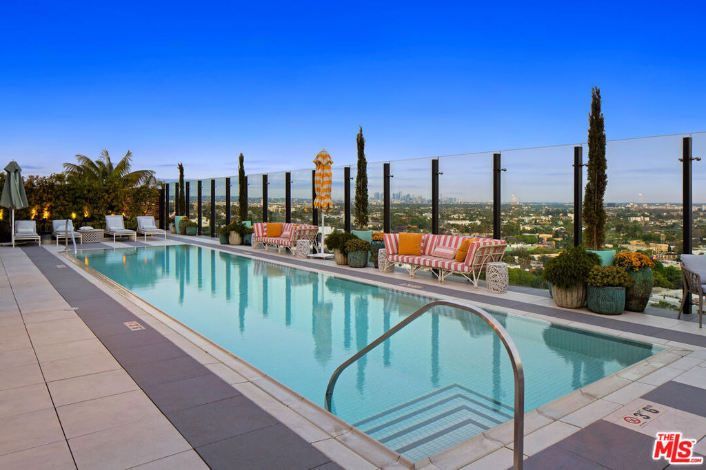 8420 W Sunset Boulevard - Photo 42