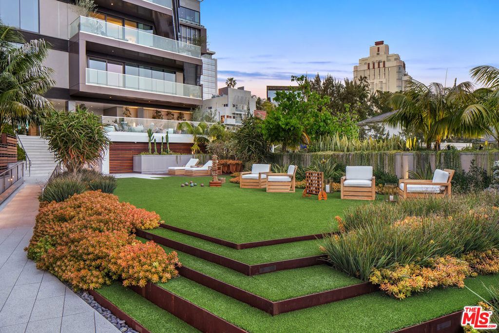 8420 W Sunset Boulevard - Photo 44