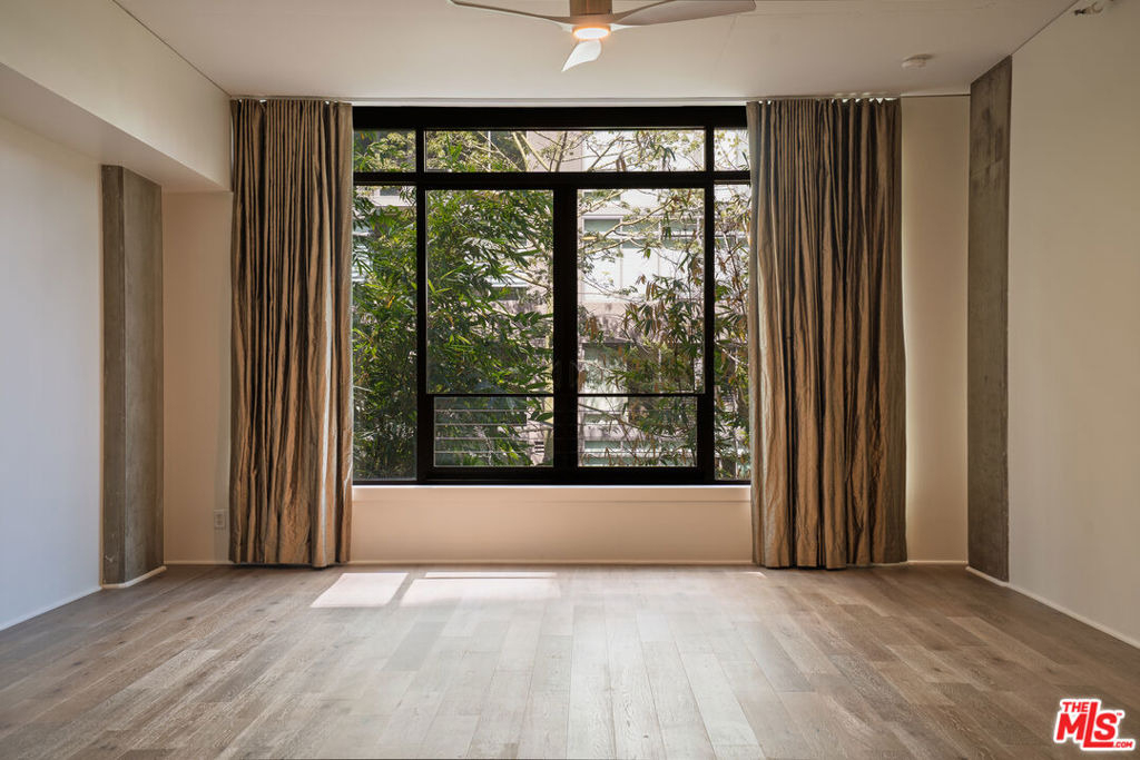 1111 S Grand Avenue - Photo 31