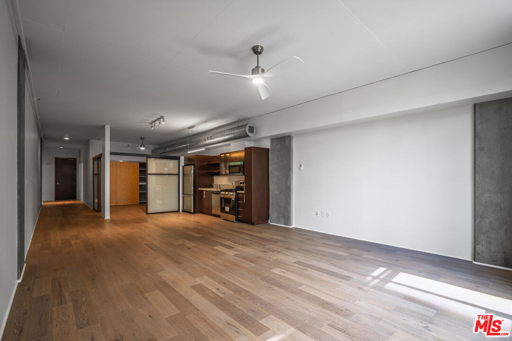 1111 S Grand Avenue - Photo 28