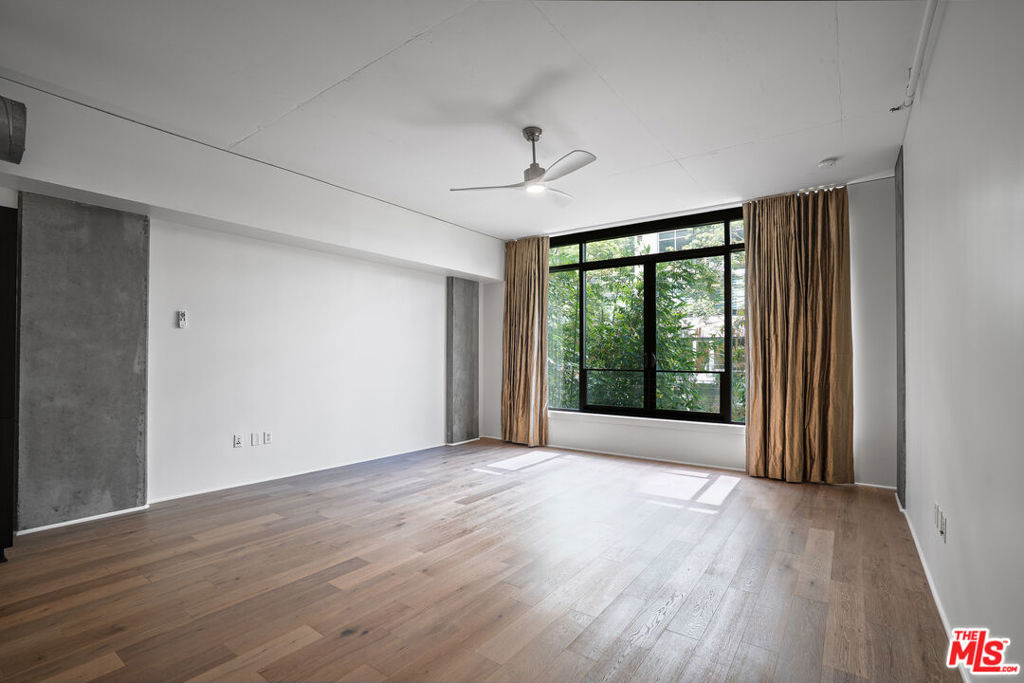 1111 S Grand Avenue - Photo 23