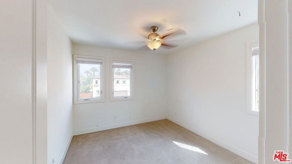12073 Carabela Court - Photo 13