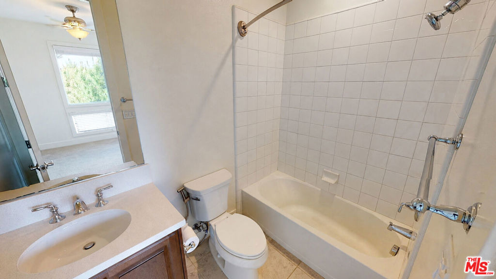 12073 Carabela Court - Photo 15