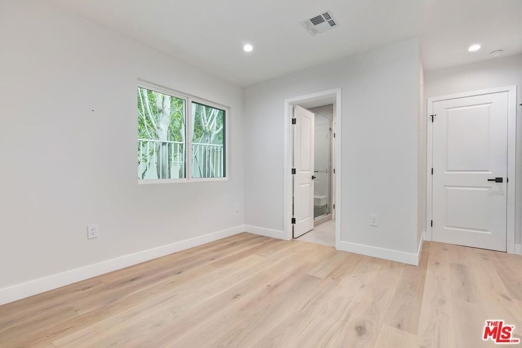 9028 Keith Avenue - Photo 16
