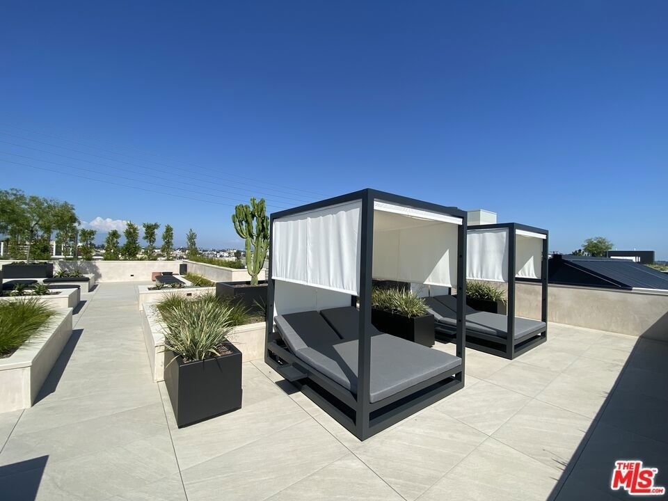 10700 Tabor Street - Photo 17
