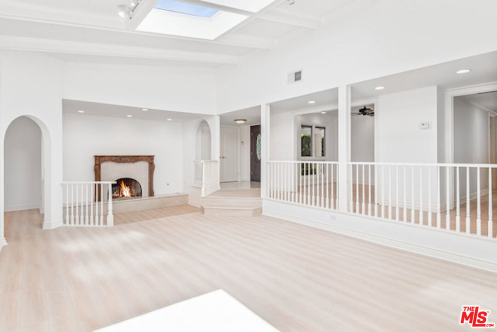 5496 Katherine Avenue - Photo 7