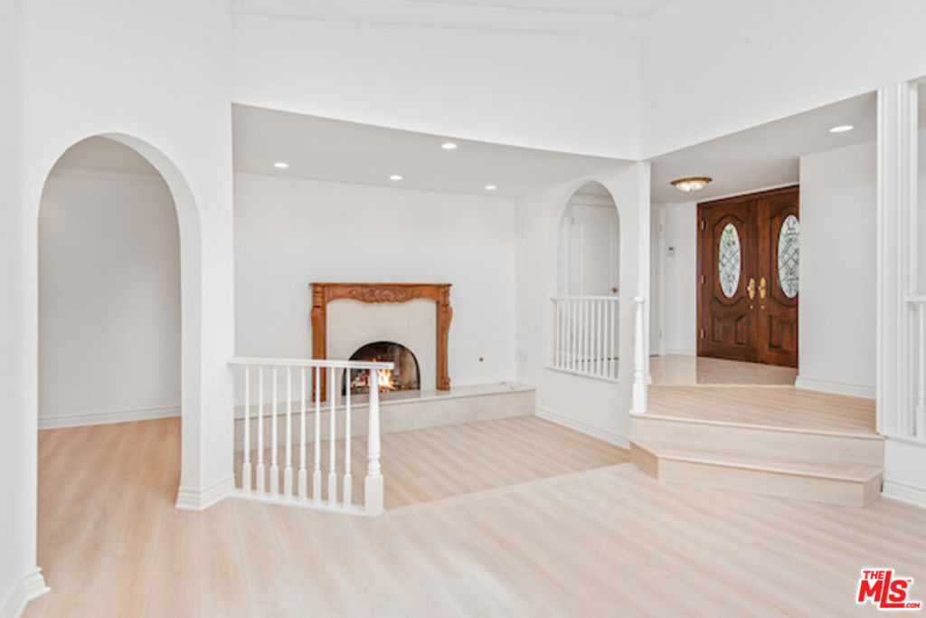 5496 Katherine Avenue - Photo 6