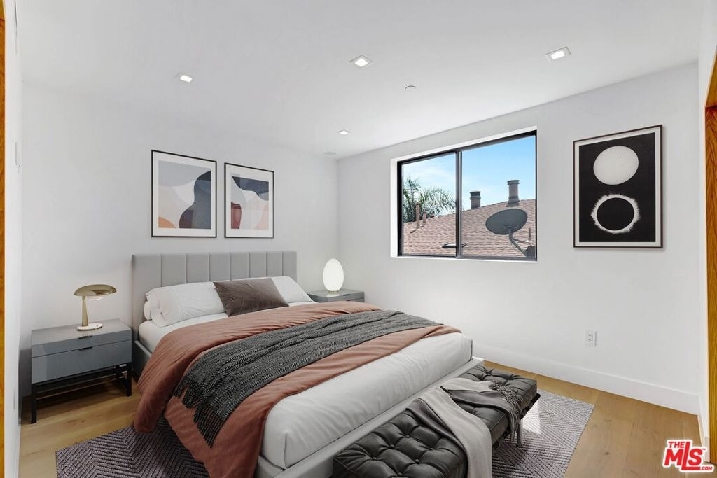 4329 Radford Avenue - Photo 8