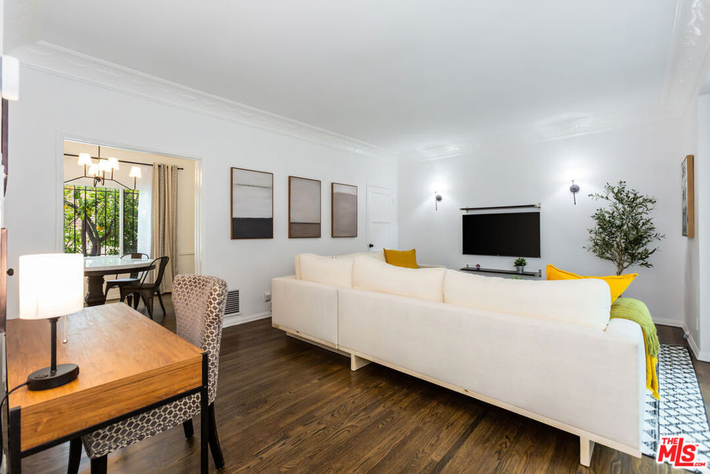 8022 Hollywood Boulevard - Photo 4