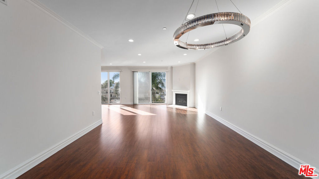 1050 Holt Avenue - Photo 2