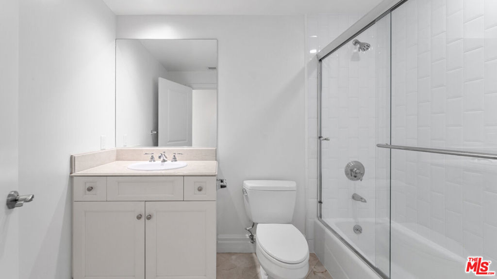 1050 Holt Avenue - Photo 6