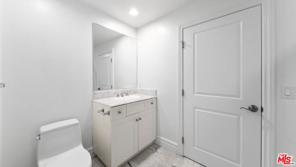 1050 Holt Avenue - Photo 14