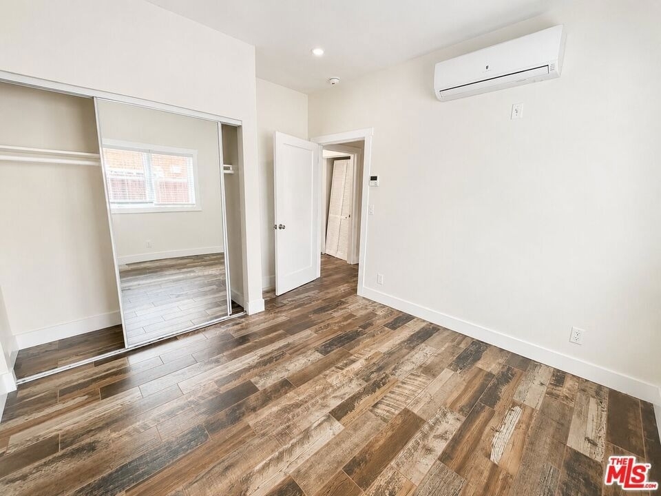 1449 W 28th Street - Photo 1