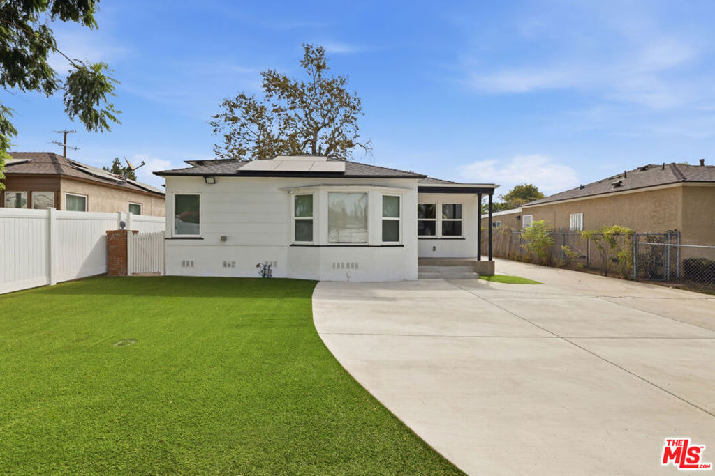 6328 Camellia Avenue - Photo 1