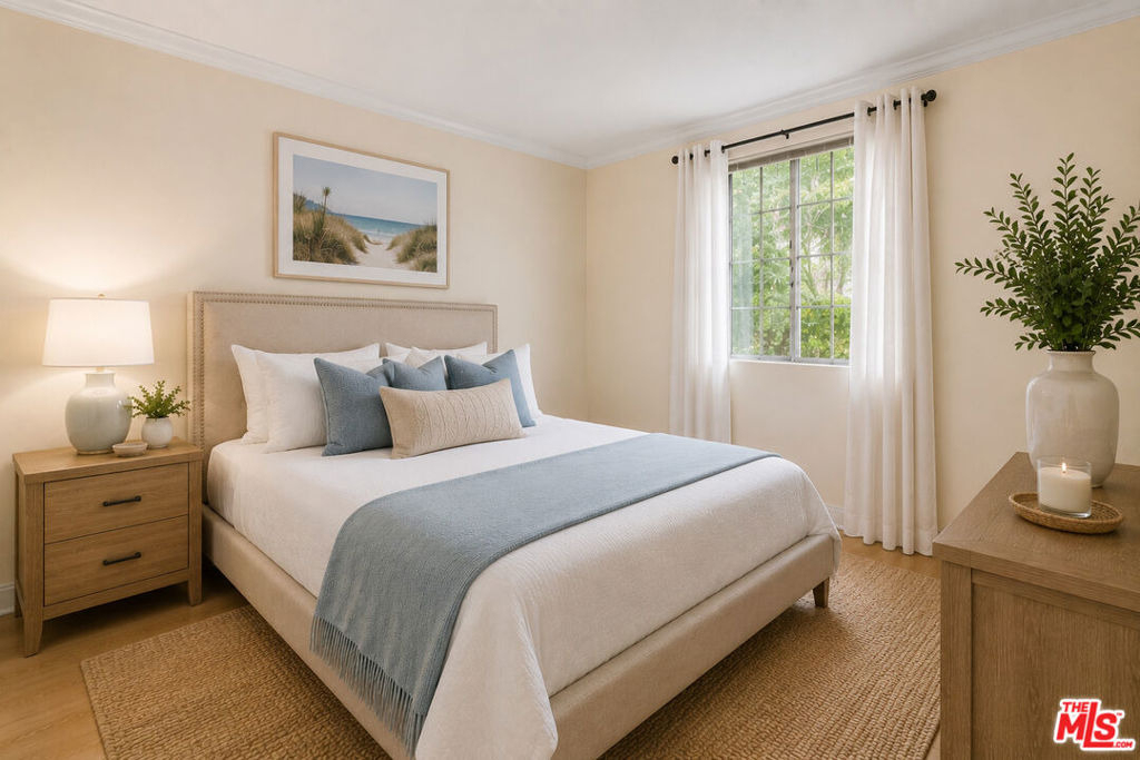 1375 Kelton Avenue - Photo 15