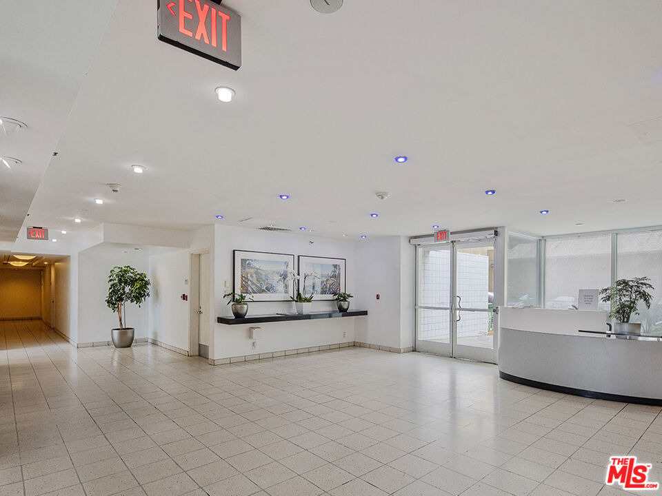 1431 Ocean Avenue - Photo 13