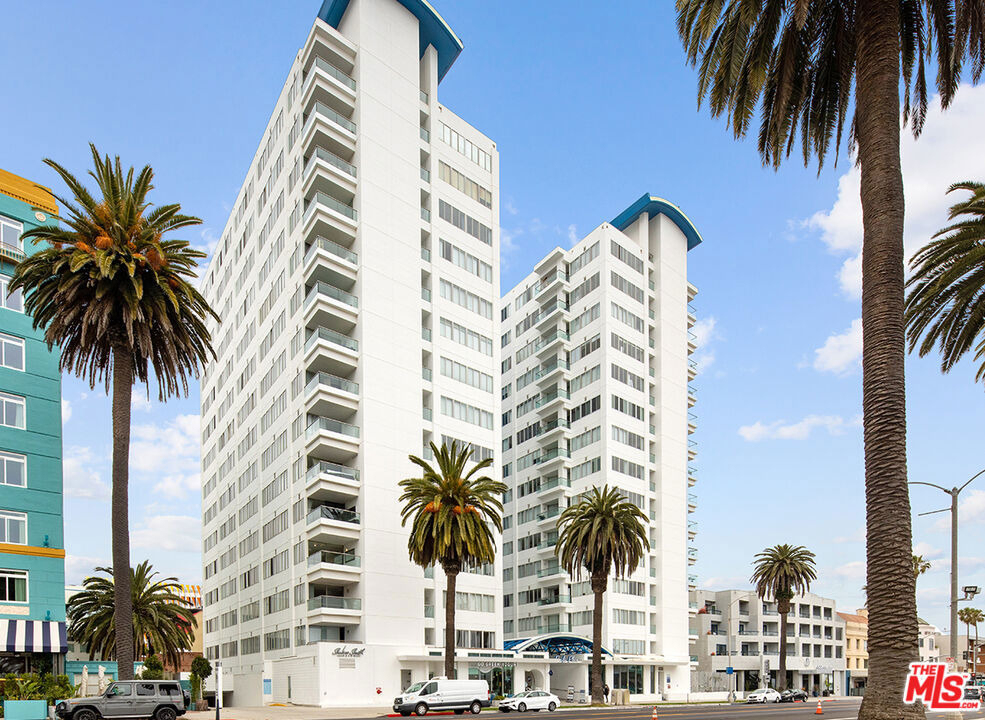 1431 Ocean Avenue - Photo 6