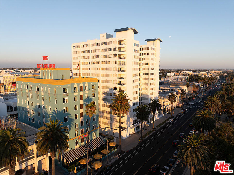 1431 Ocean Avenue - Photo 5