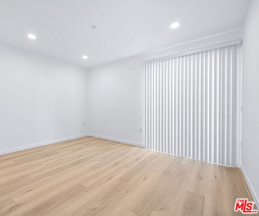 14811 Erwin Street - Photo 19