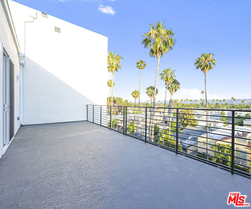 14811 Erwin Street - Photo 25