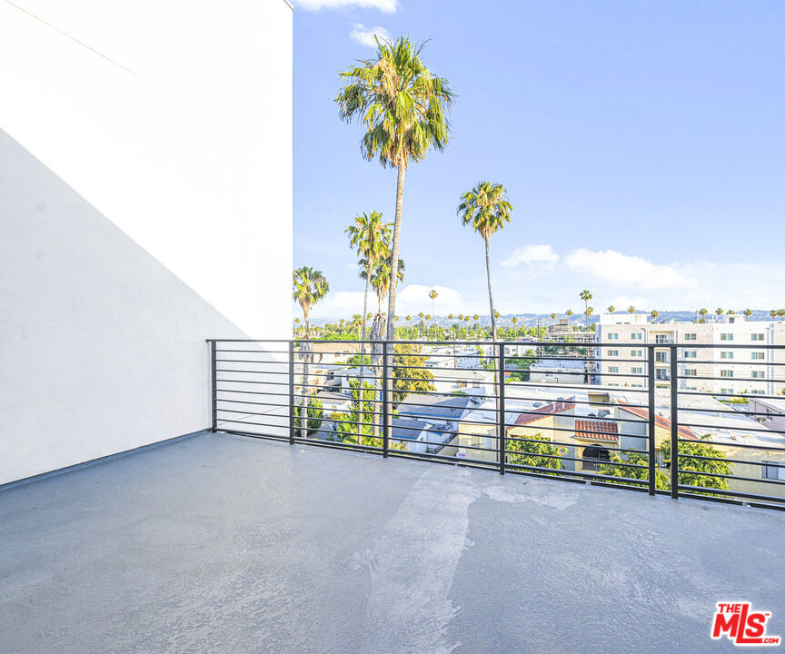 14811 Erwin Street - Photo 23