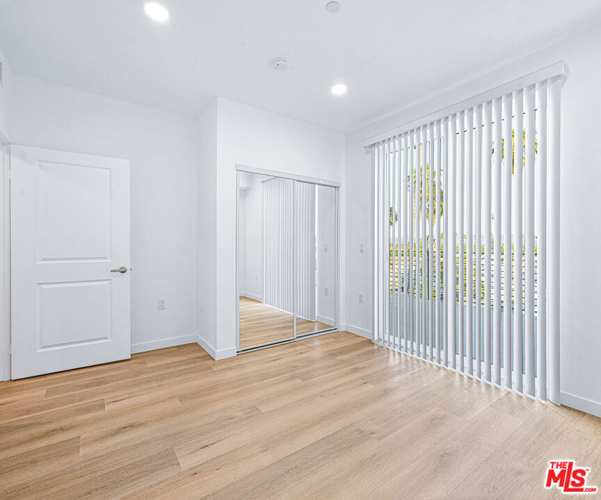 14811 Erwin Street - Photo 10