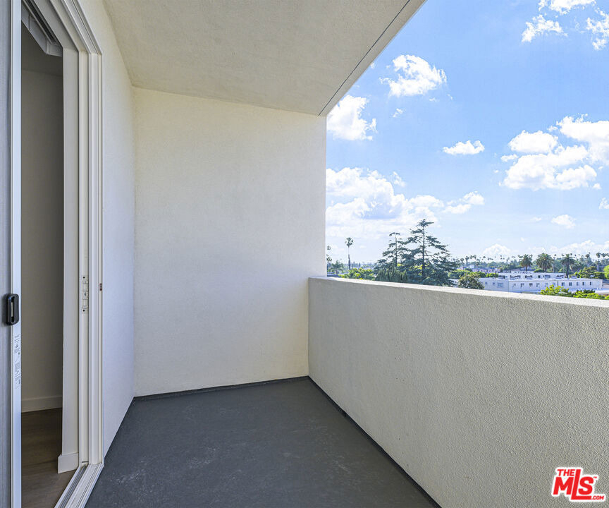 14811 Erwin Street - Photo 13