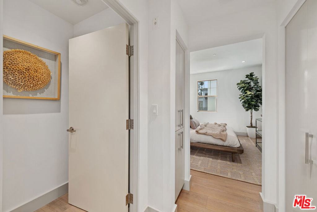 130 S Sepulveda Boulevard - Photo 8