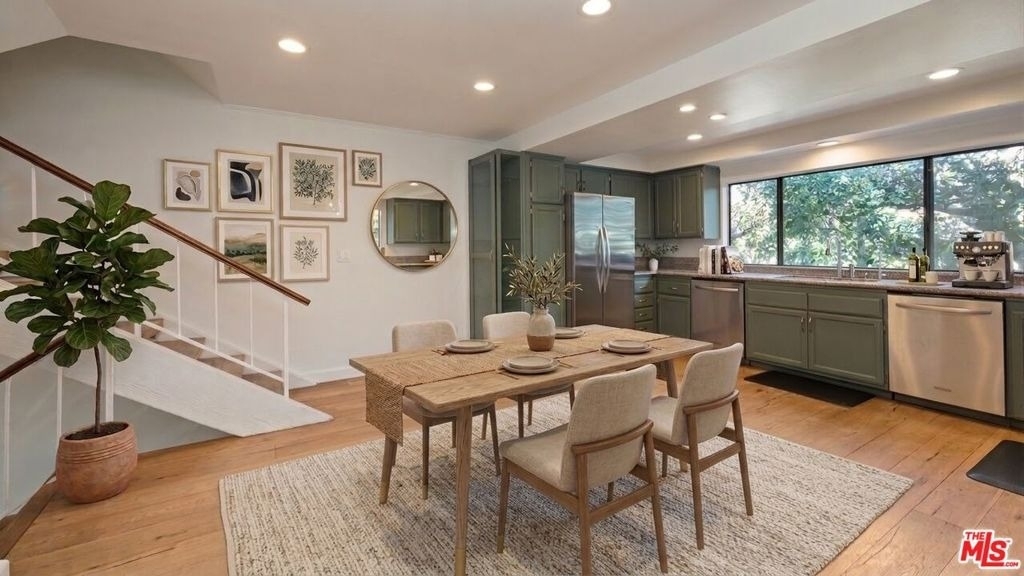 407 S Spalding Drive - Photo 6