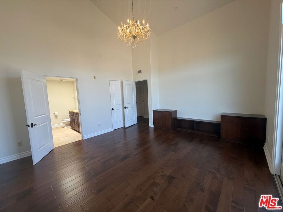 12050 Guerin Street - Photo 19