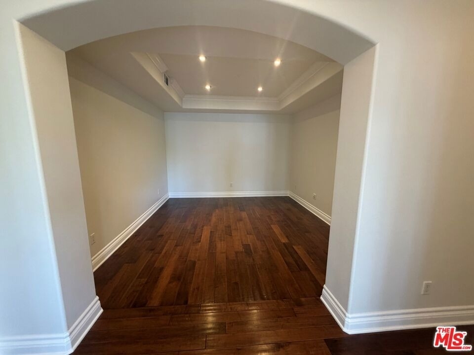 12050 Guerin Street - Photo 9