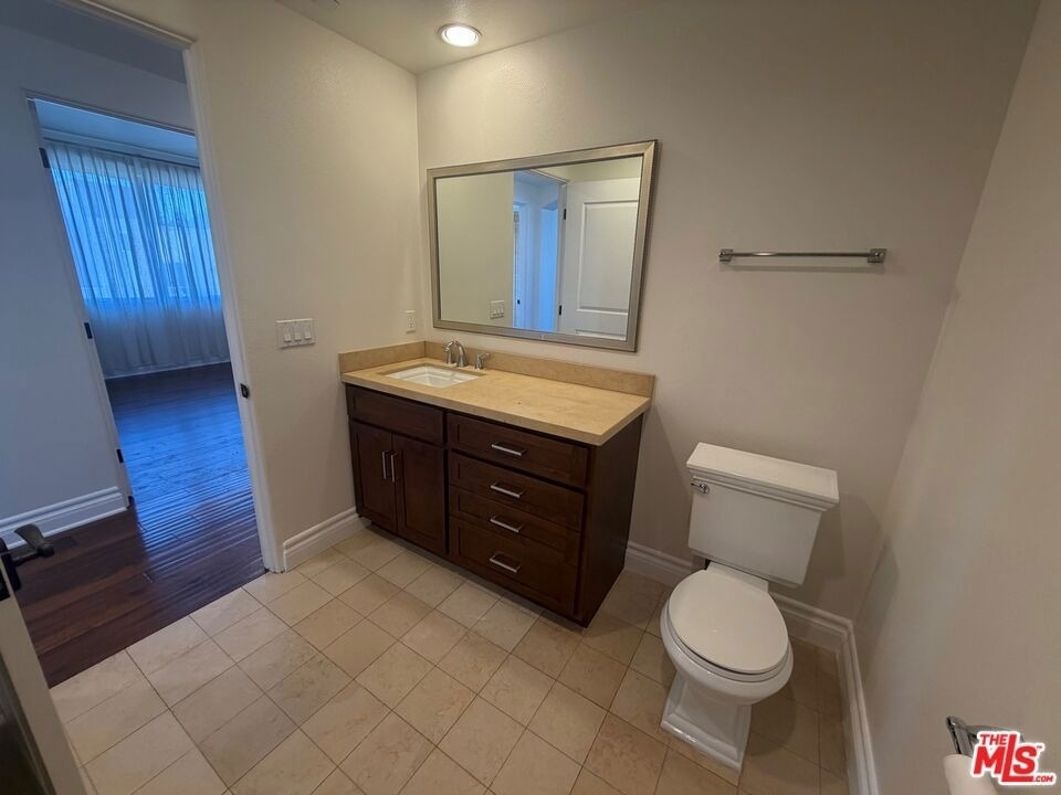 12050 Guerin Street - Photo 15