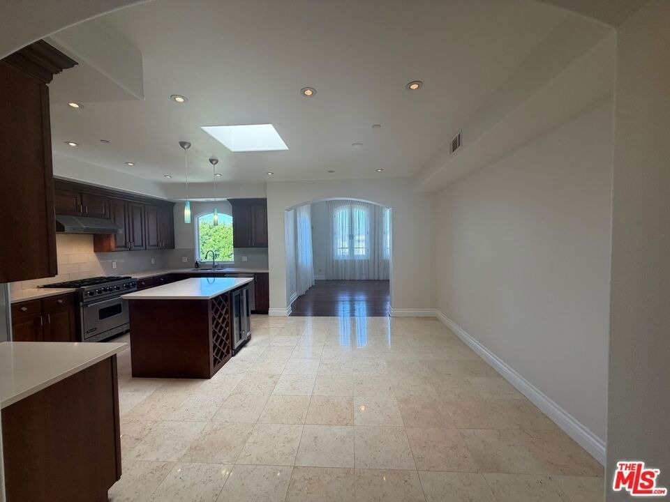 12050 Guerin Street - Photo 3