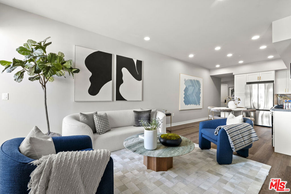 7428 Santa Monica Boulevard - Photo 7